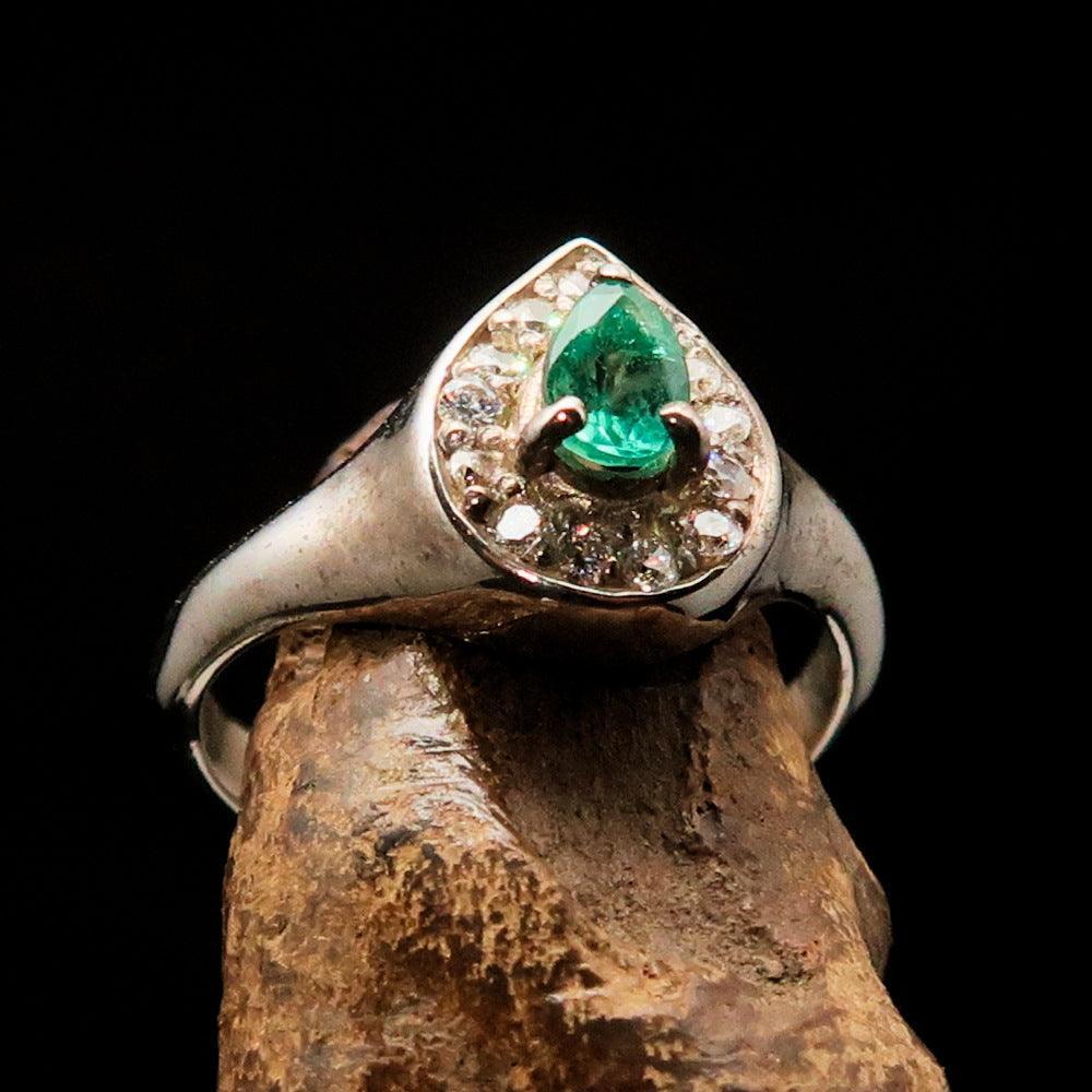 Sterling Silver Solitaire Ring with pear Green Emerald and white CZ - Size 5.5
