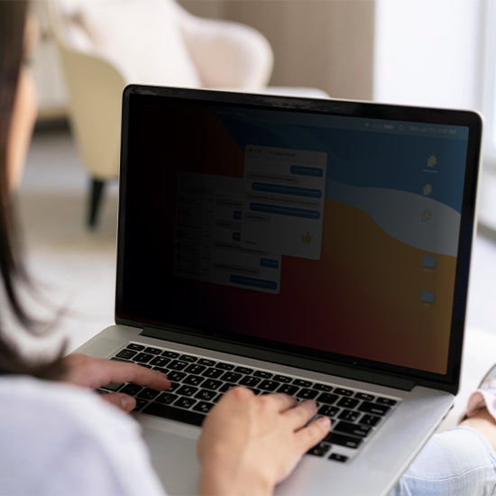 Film Privacy MacBook Air 13" (M1) – Finition mate, pose magnétique, vision confidentielle