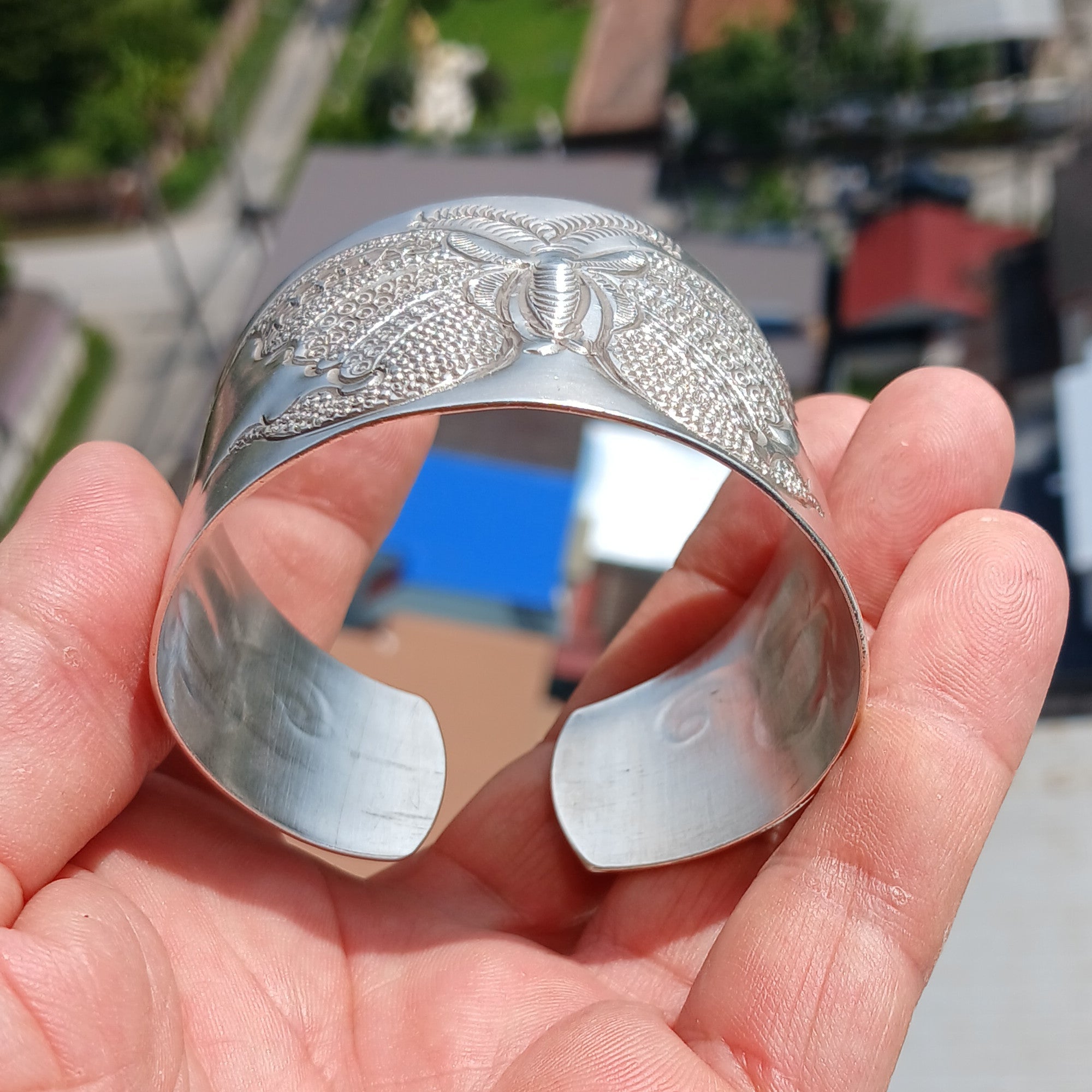 Elegant Sterling Silver Butterfly Bangle: Handcrafted Minimalist Charm Bracelet - Unique Gift for Women