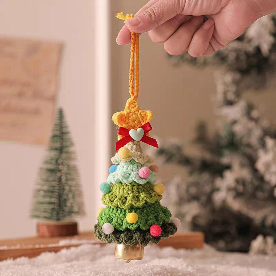 Knitted Christmas Tree with Jingle Bell Plush Christmas Hanging Pendant Wool Crochet Christmas Tree for Christmas Party Decor