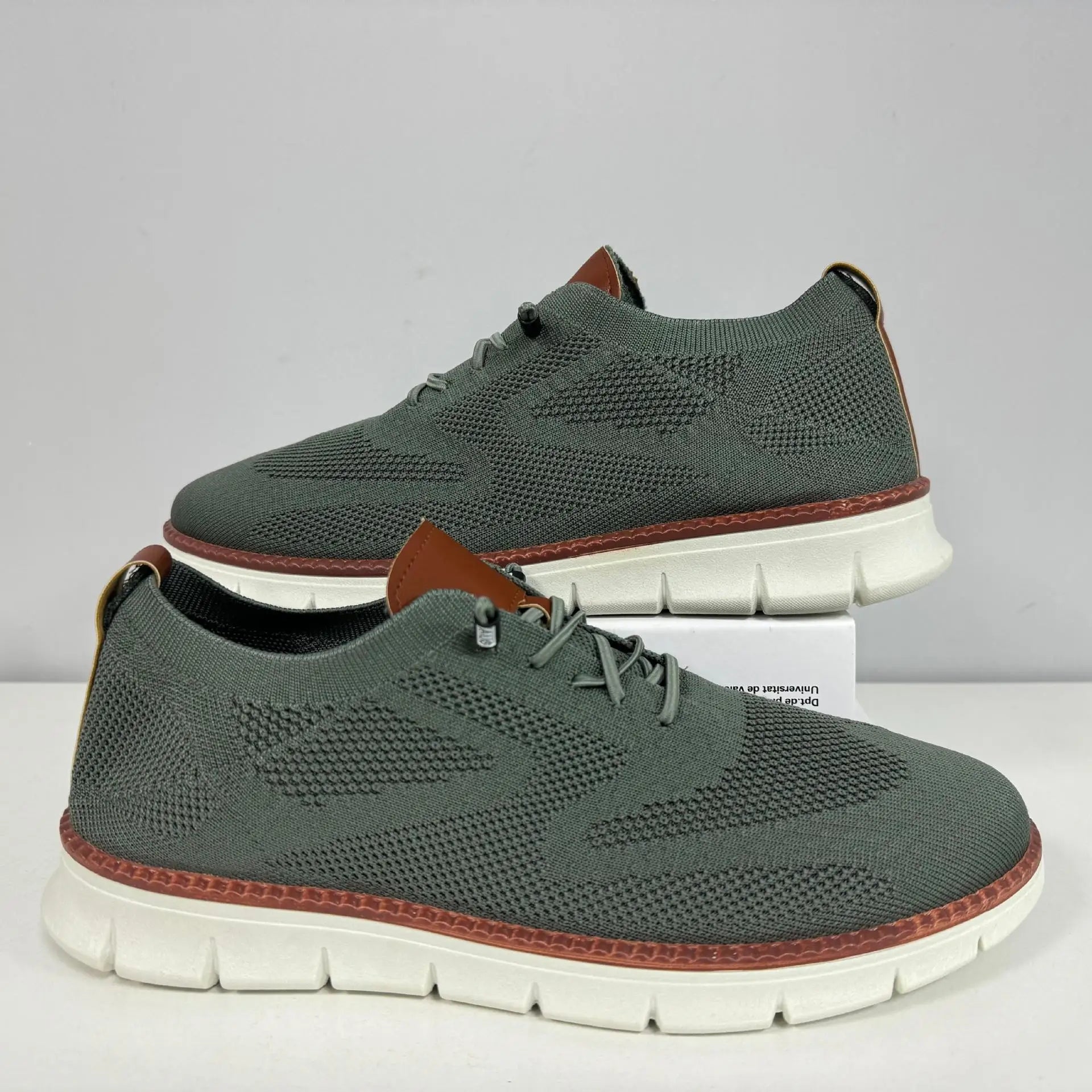 Men Casual Shoes Fashion Formal Business Urban Shoes for Male Non Slip Dress Sneakers for Party Chaussures Pour Hommes Sneakers