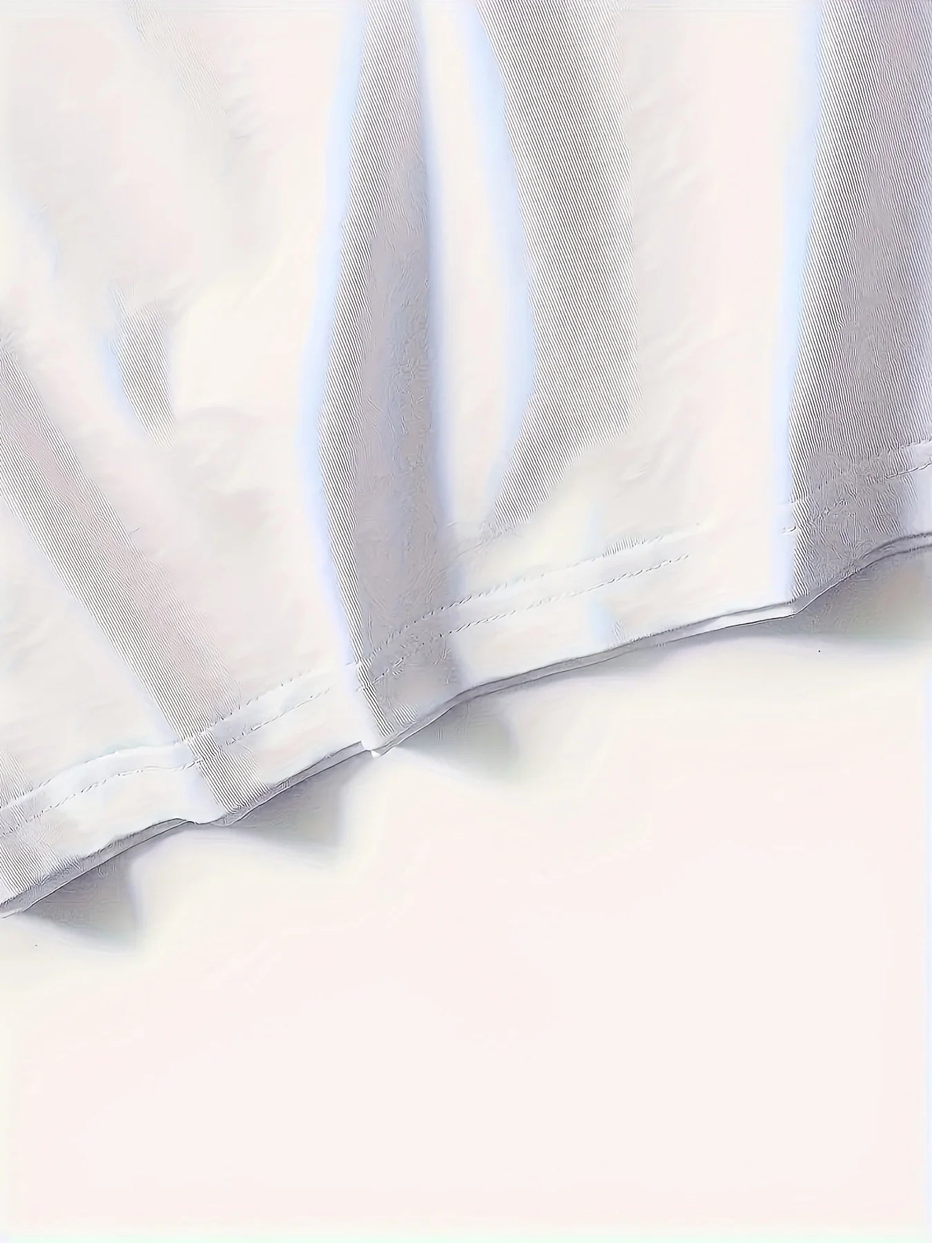 Men's Trendy Graphic Print T-Shirt - \