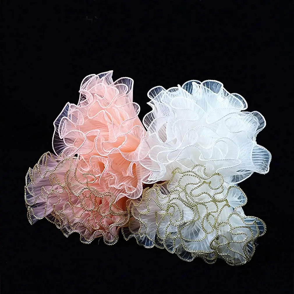 White Floral Packaging for Bouquets  Including Decorative Mesh Wrapping Paper, Pearl-Edged Wrapping Paper, Wrinkled Wave Mesh