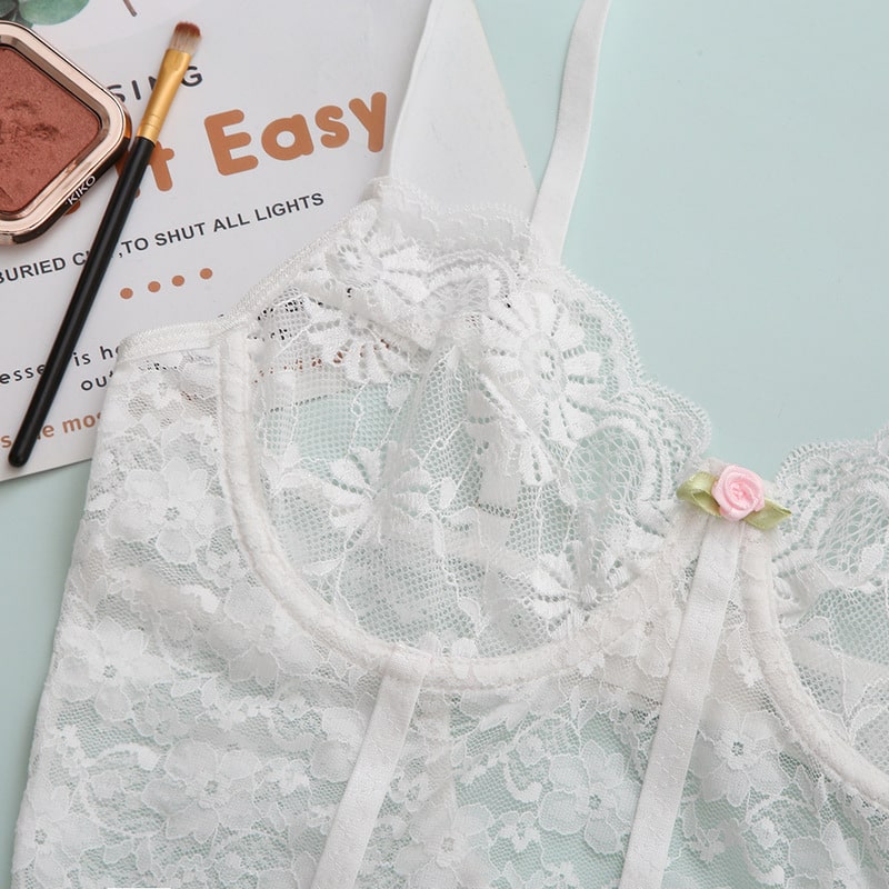 White Lace Ruffled Bridal Lingerie Set Bra Details