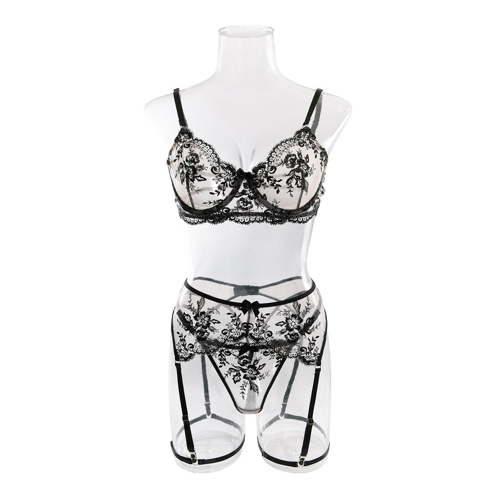 Wholesale Romantic Bra and Panty Set with Lace Garter Front Show