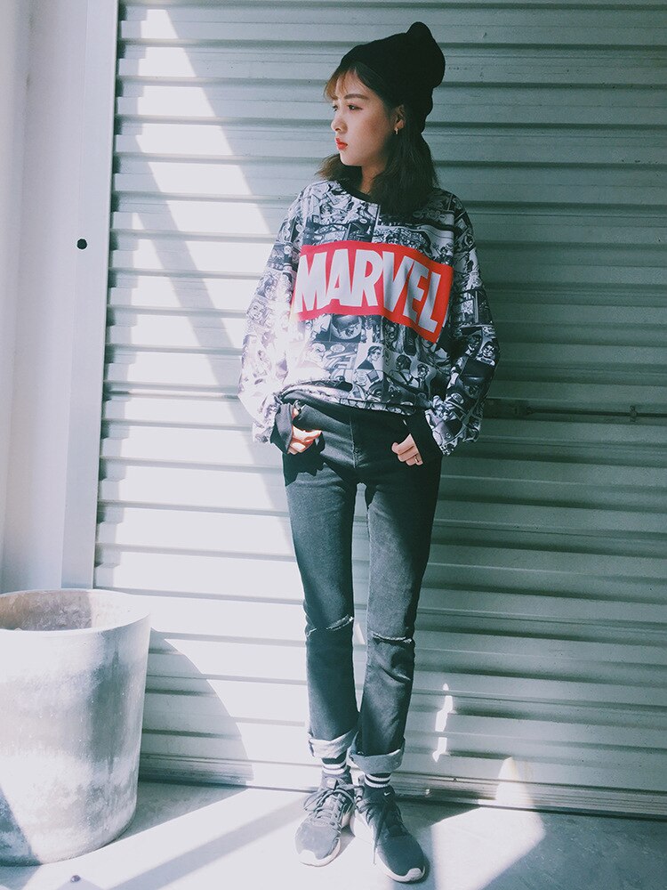 Woman Harajuku Anime Portrait Print Sweatshirts